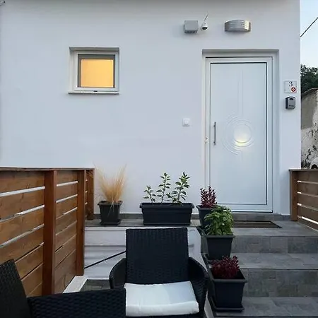 Ikarus Rhodes Center * Rhodes City